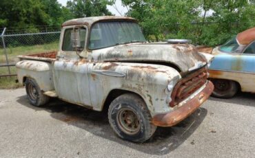 Chevy-apache-1957-3