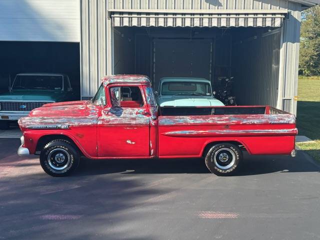 Chevy-apache-1958-red-1