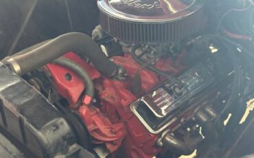 Chevy-apache-1958-red-9