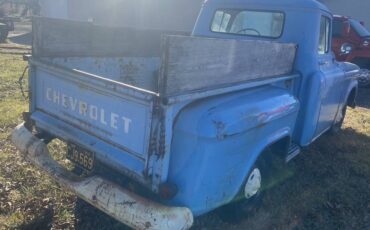 Chevy-apache-1959-blue-2