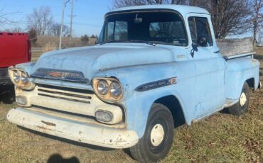 Chevy-apache-1959-blue