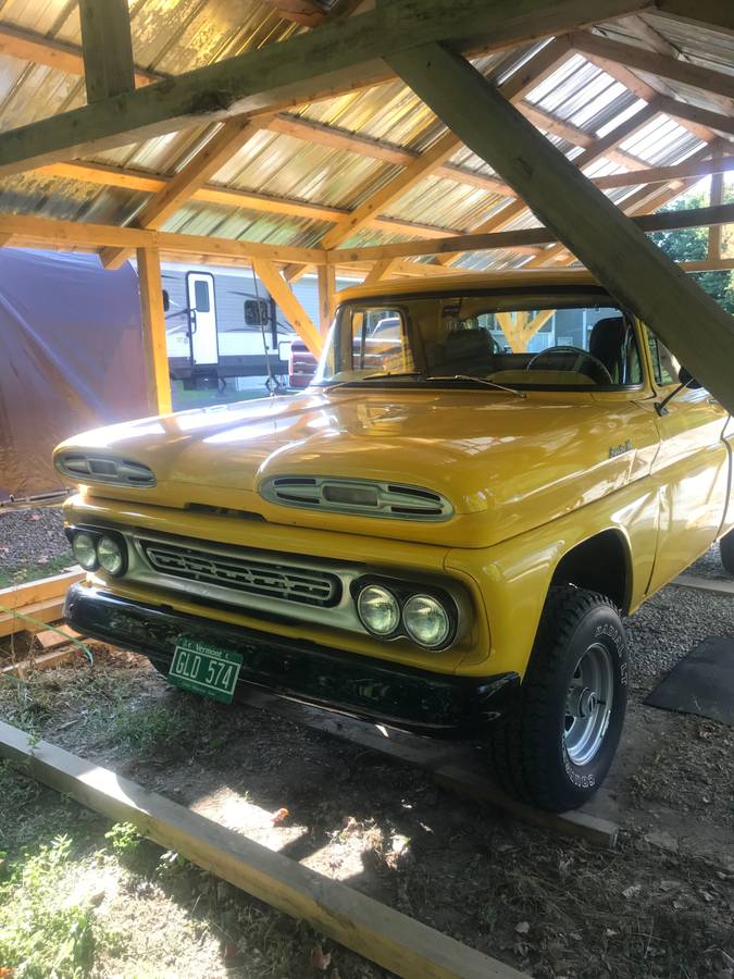 Chevy-apache-1961-yellow-13
