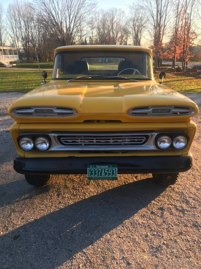 Chevy-apache-1961-yellow-9