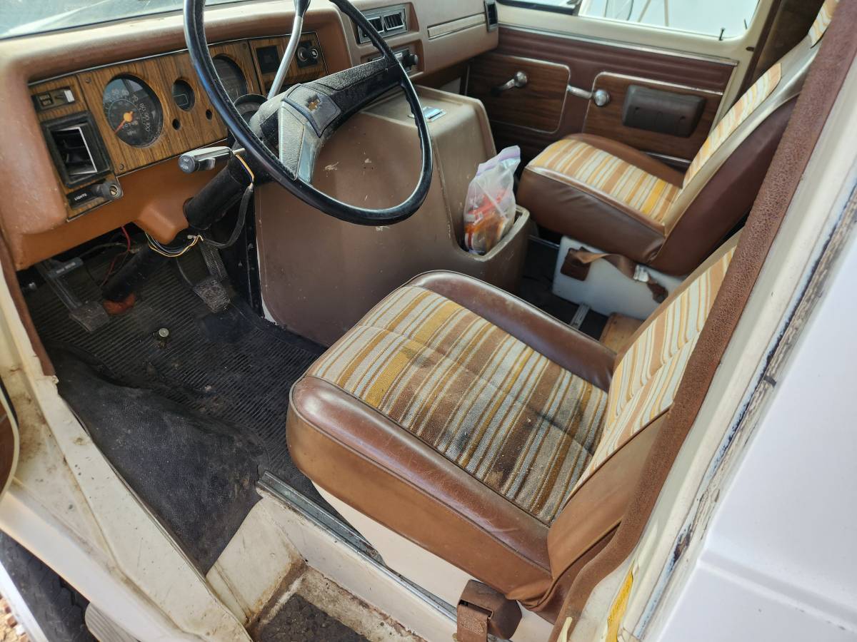 Chevy-apache-1977-15