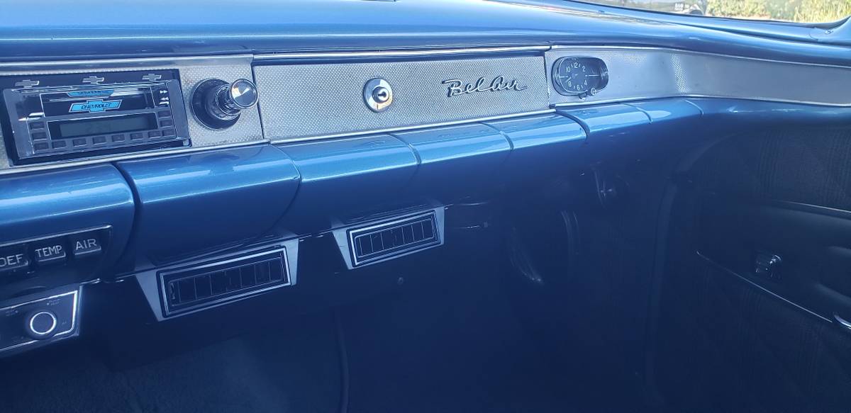 Chevy-bel-air-1958-blue-7