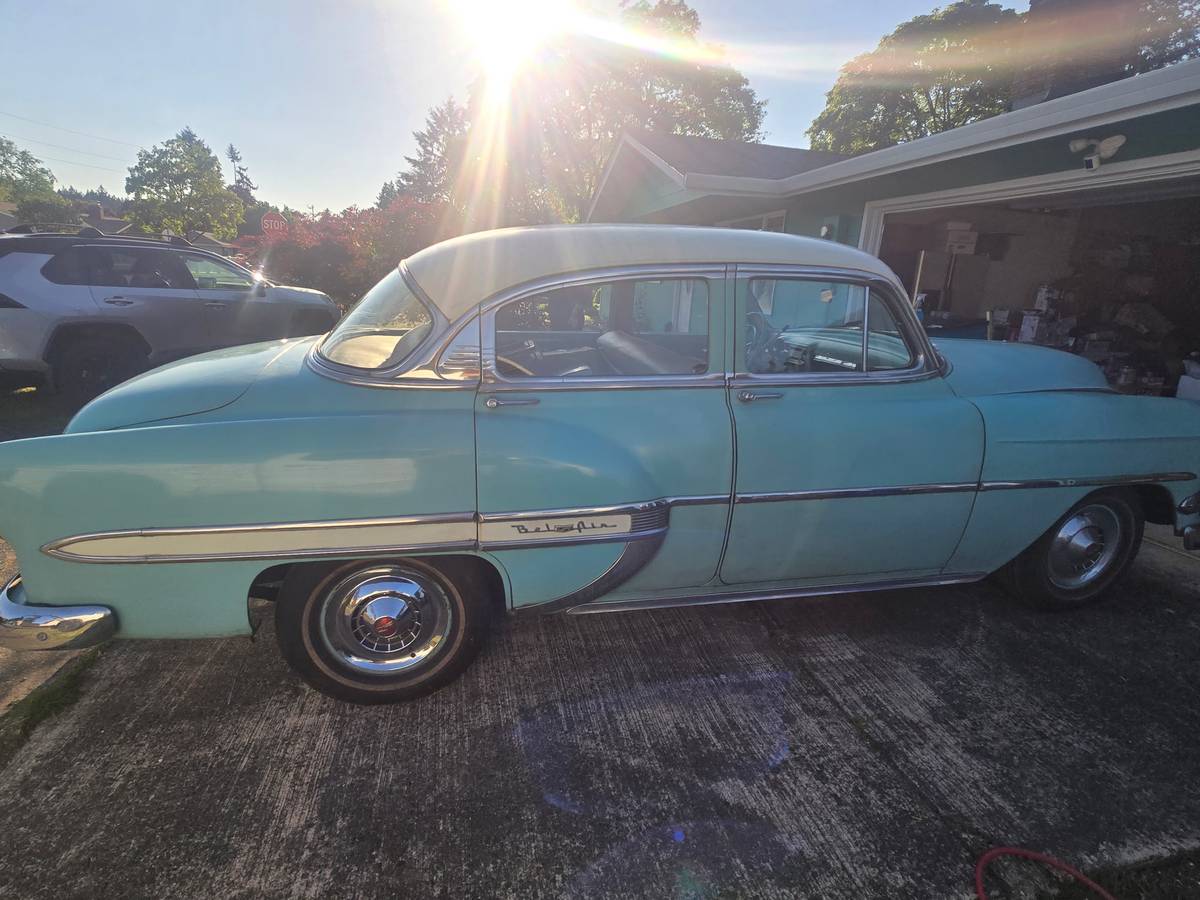 Chevy-belair-1954-blue-10