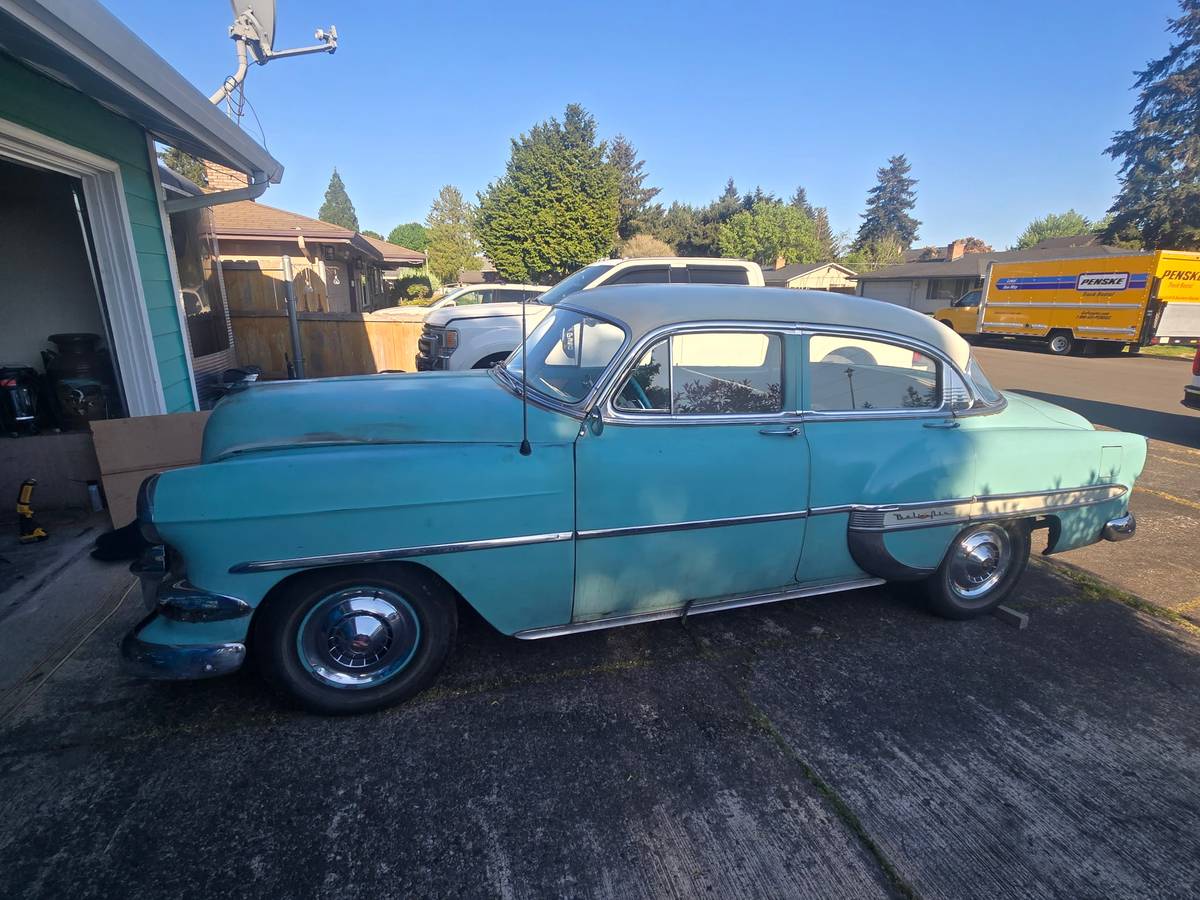 Chevy-belair-1954-blue-8