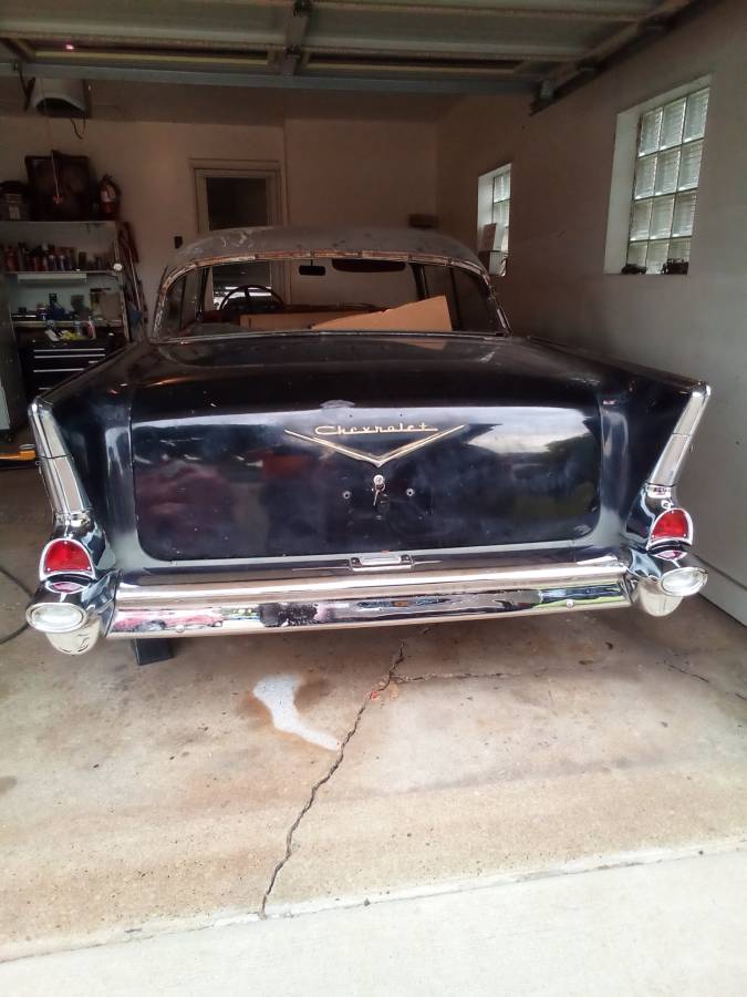 Chevy-belair-1957-black-3