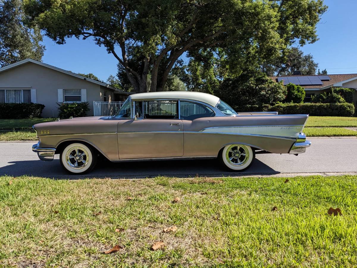 Chevy-belair-1957-purple-1