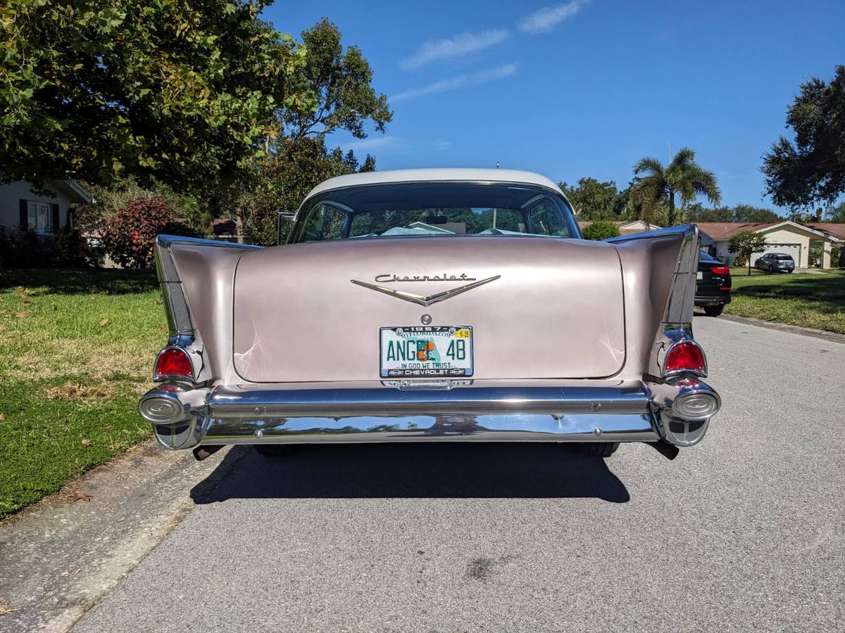 Chevy-belair-1957-purple-9