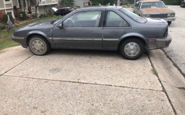 Chevy-beretta-1990-silver-1
