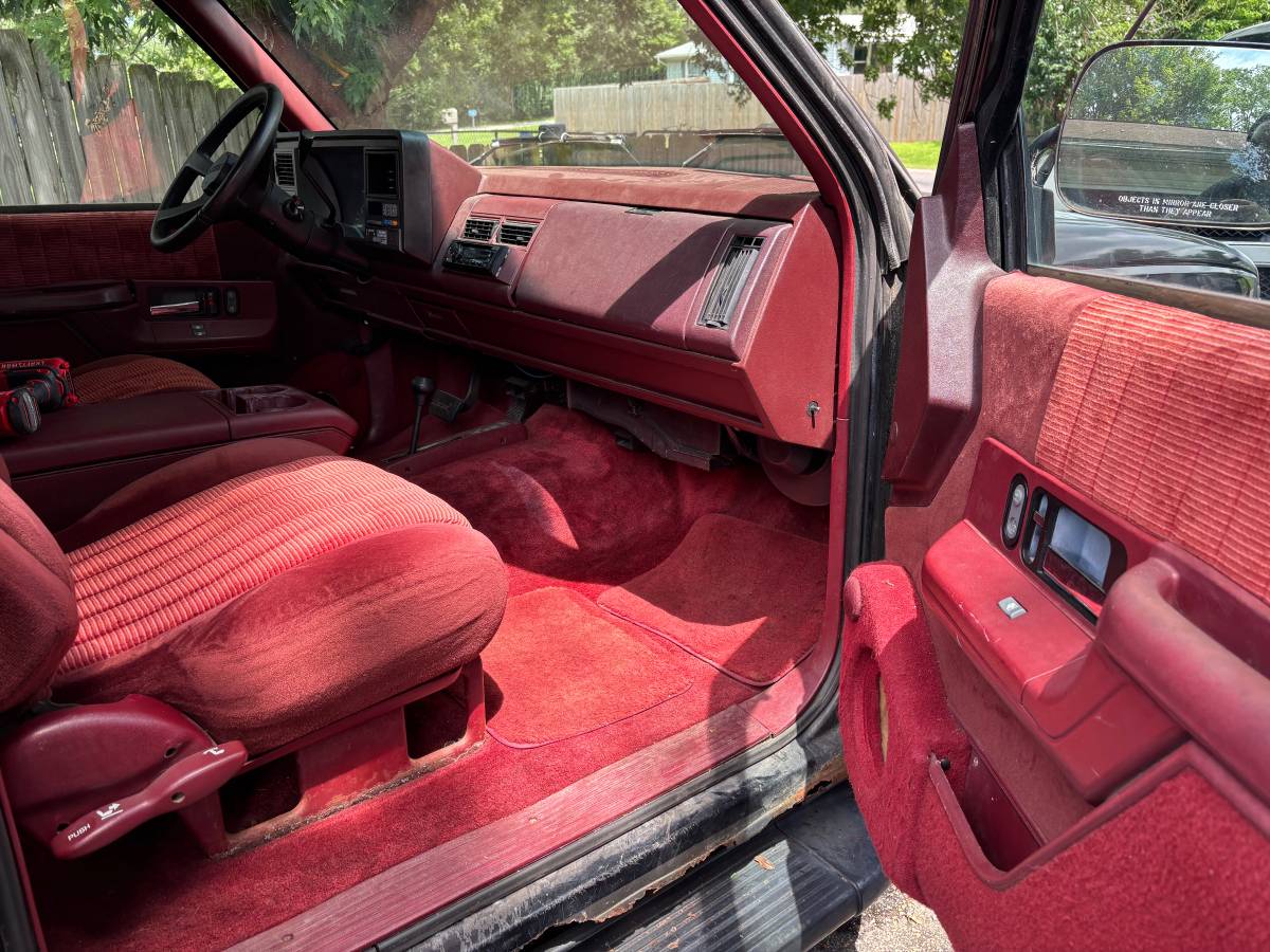 Chevy-blazer-1992-black-4