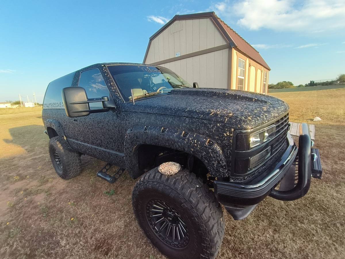 Chevy-blazer-1993-custom-1