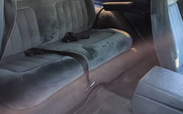 Chevy-blazer-4x4-1989-white-7