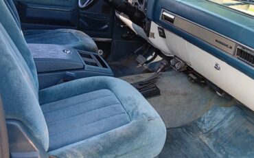Chevy-blazer-4x4-1989-white-8