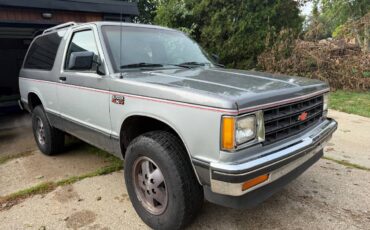 Chevy-blazer-s10-1989-3