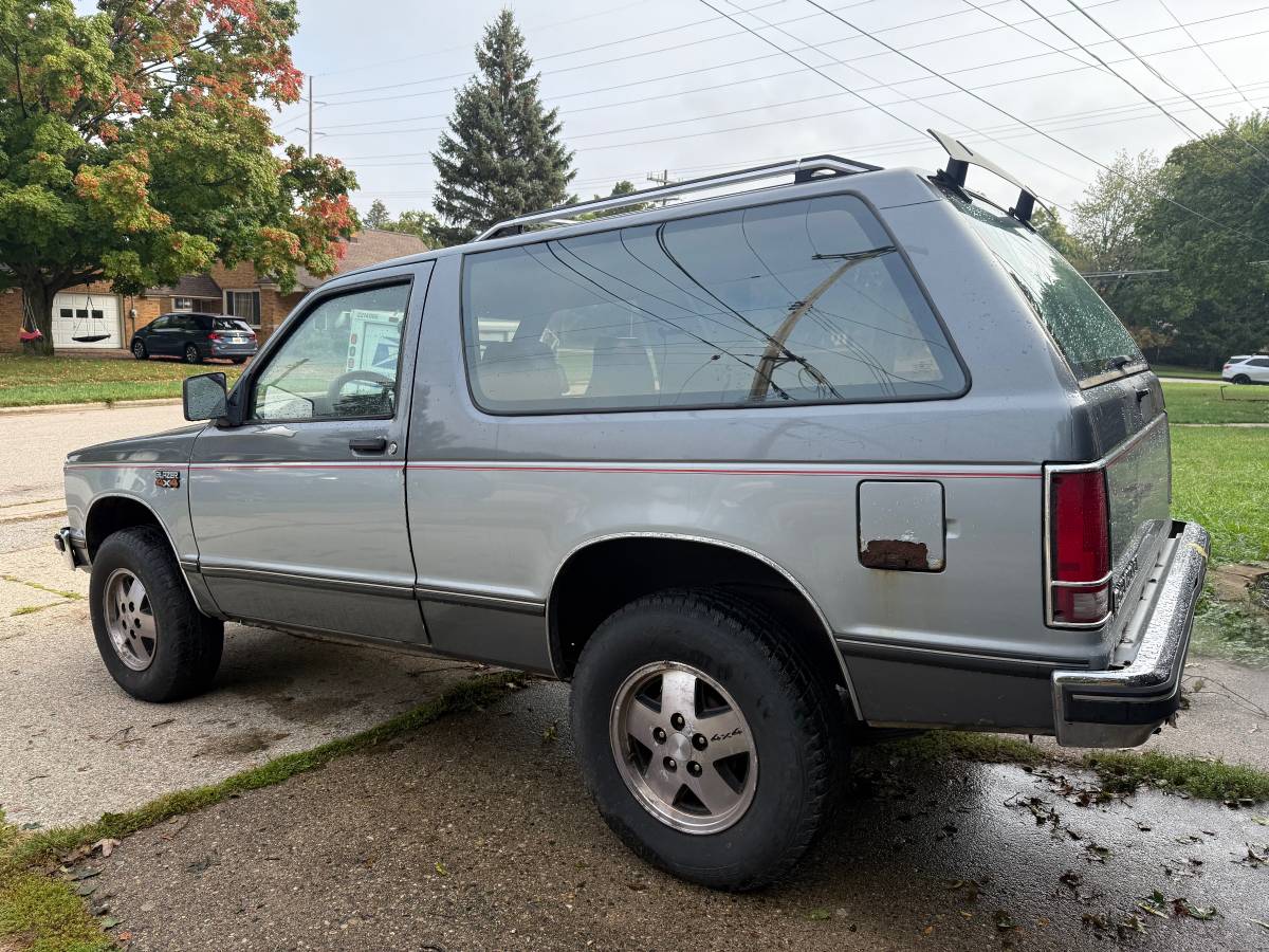 Chevy-blazer-s10-1989-6