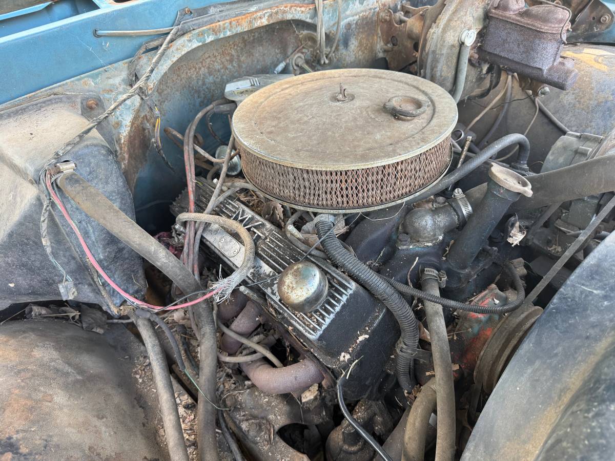 Chevy-c-10-1972-blue-13