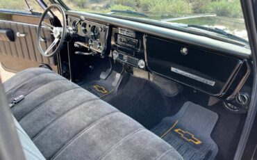 Chevy-c-10-factory-short-bed-1968-custom-11