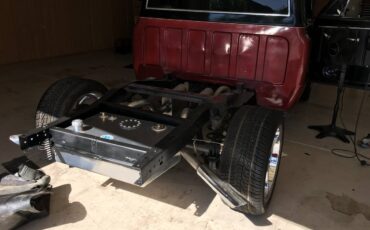 Chevy-c-10-factory-short-bed-1968-custom-7