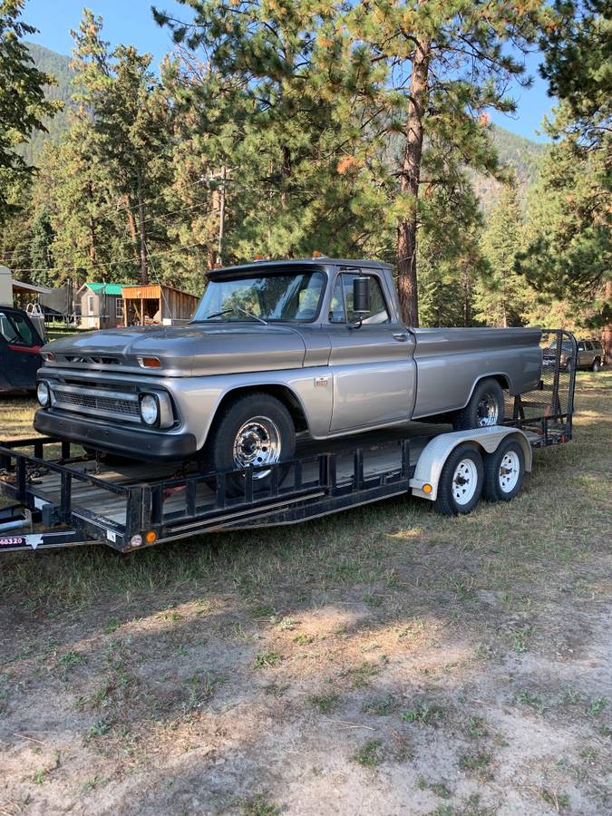 Chevy-c-20-truck-1966-grey-16