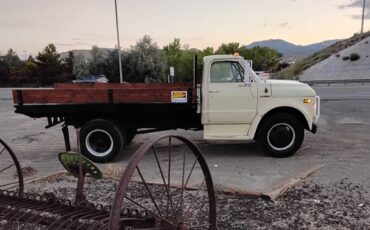 Chevy-c-50-1971-yellow-2