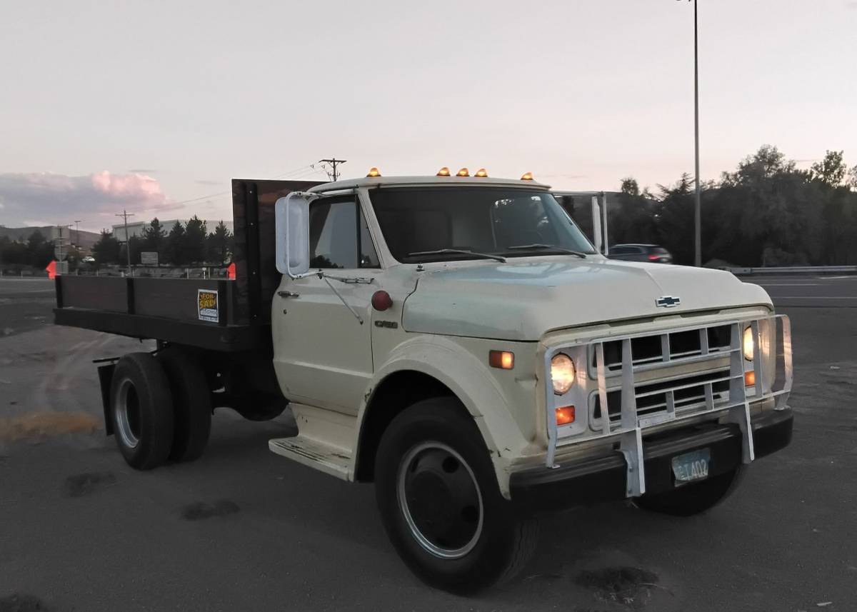 Chevy-c-50-1971-yellow-4
