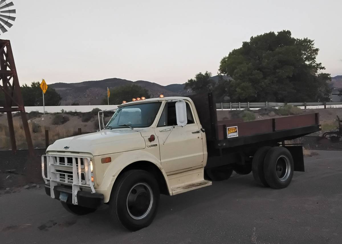Chevy-c-50-1971-yellow-5