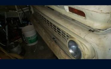 Chevy-c10-1963-white-4