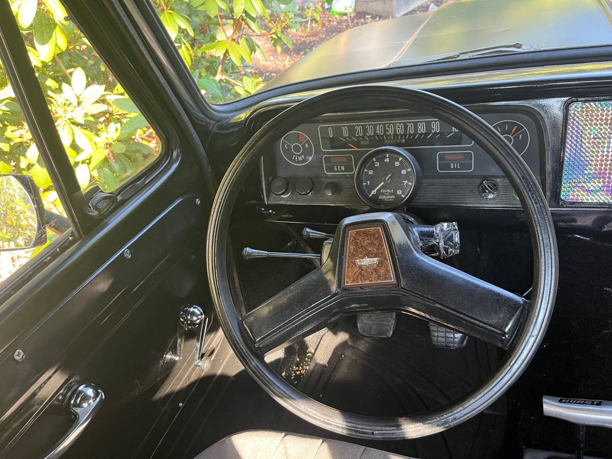 Chevy-c10-1964-black-11