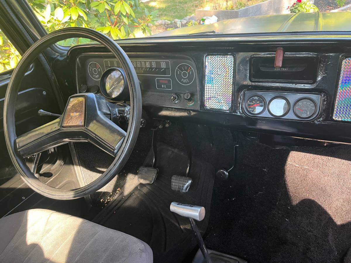 Chevy-c10-1964-black-12
