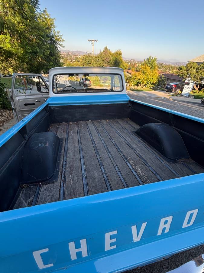 Chevy-c10-1966-blue-4