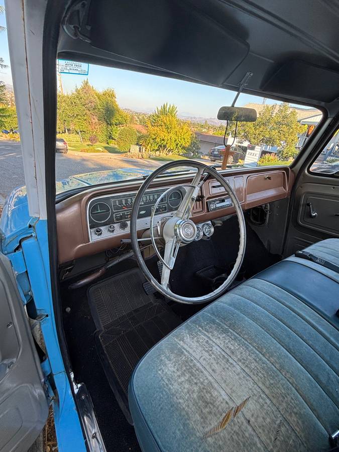 Chevy-c10-1966-blue-6