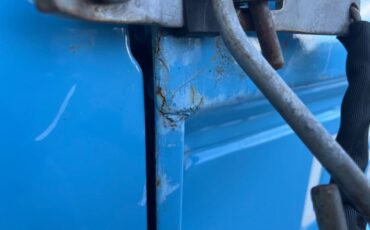 Chevy-c10-1966-blue-8