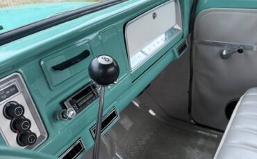Chevy-c10-1966-green-10