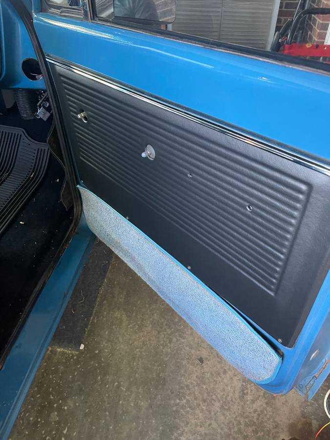 Chevy-c10-1970-blue-17