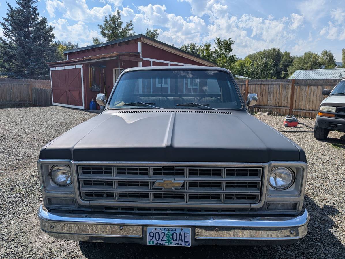 Chevy-c10-1979-black-1