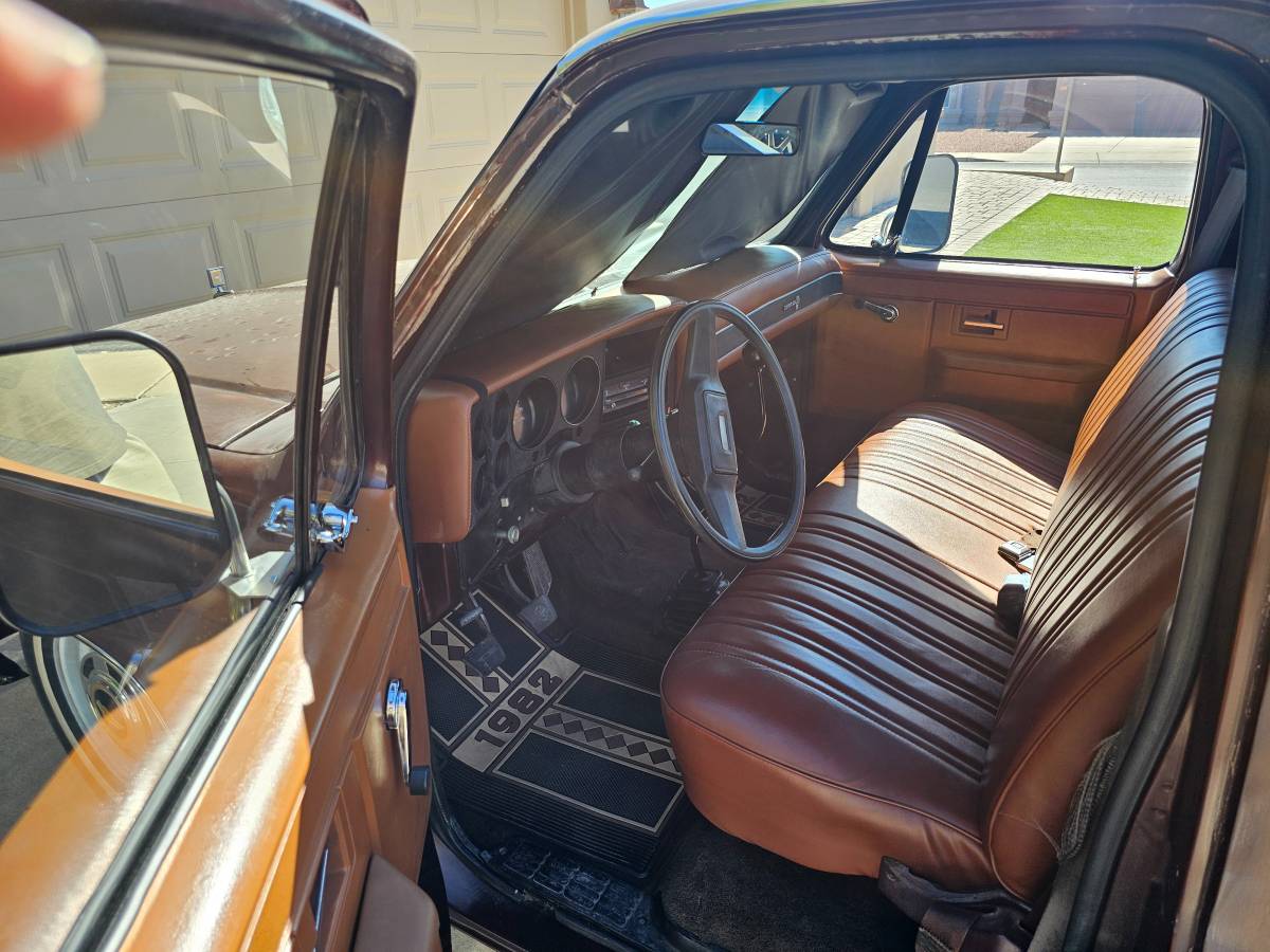 Chevy-c10-1982-6