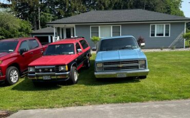 Chevy-c10-1986-blue-1