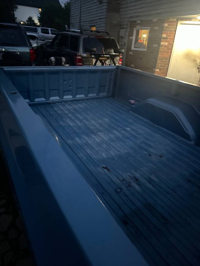 Chevy-c10-1986-blue-7