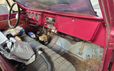 Chevy-c10-half-ton-1967-custom-17