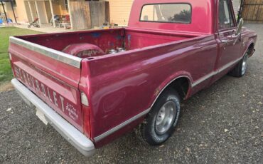 Chevy-c10-half-ton-1967-custom-9