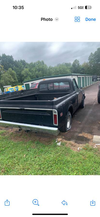 Chevy-c10-short-bed-1968-black-10