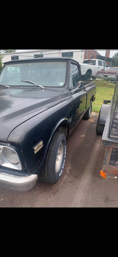 Chevy-c10-short-bed-1968-black-14