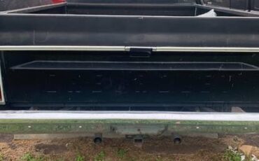 Chevy-c10-short-bed-1968-black-9
