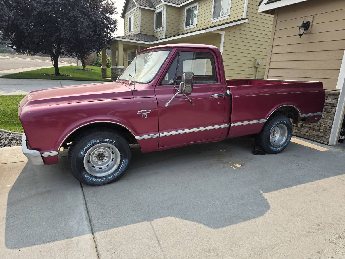 Chevy-c10-shortbox-1967-custom-1