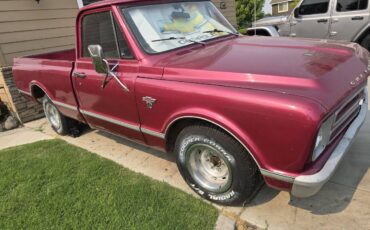 Chevy-c10-shortbox-1967-custom-3