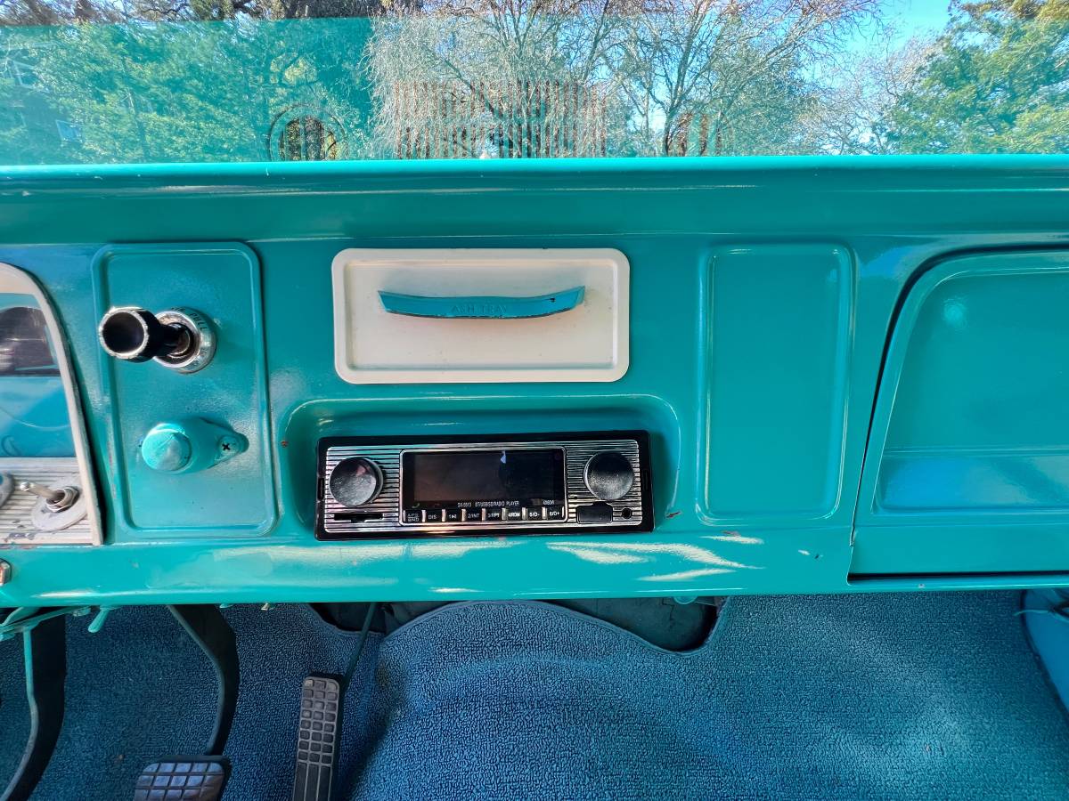 Chevy-c10-truck-1964-blue-12