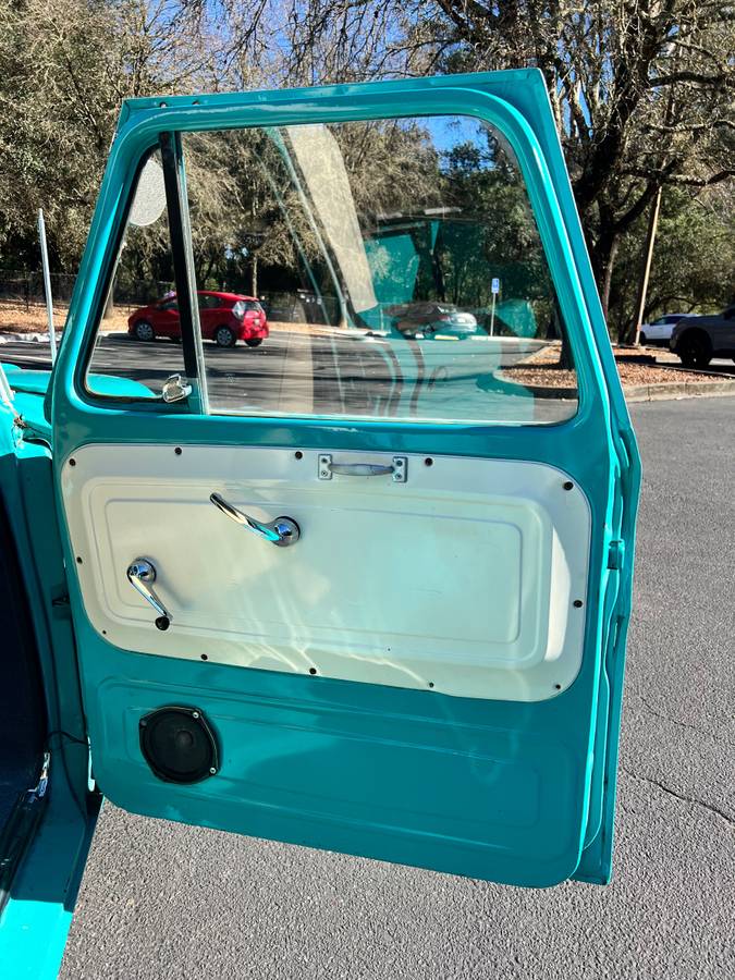Chevy-c10-truck-1964-blue-9