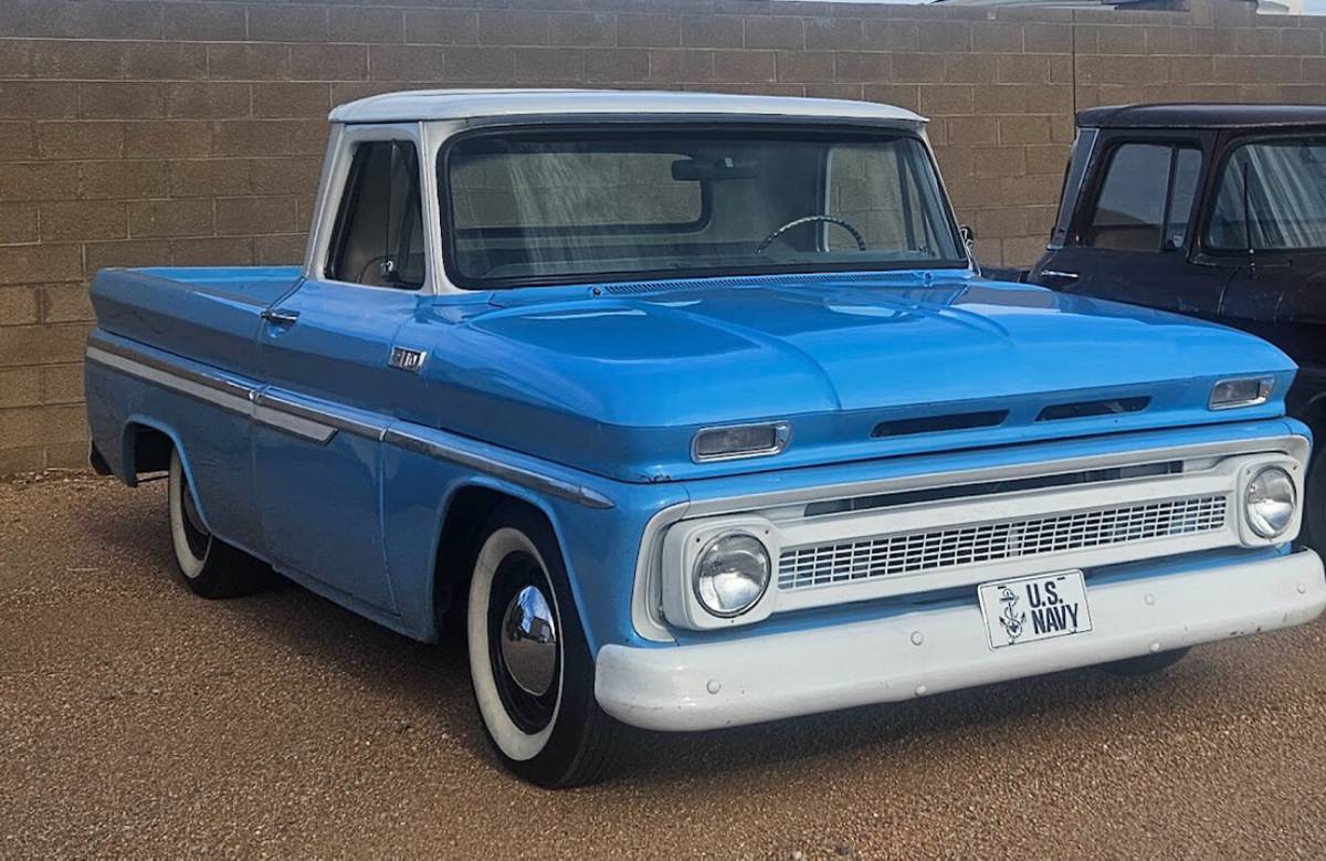 Chevy-c10-truck-1965-blue-2